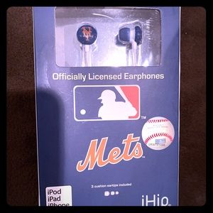 NY Mets earphones